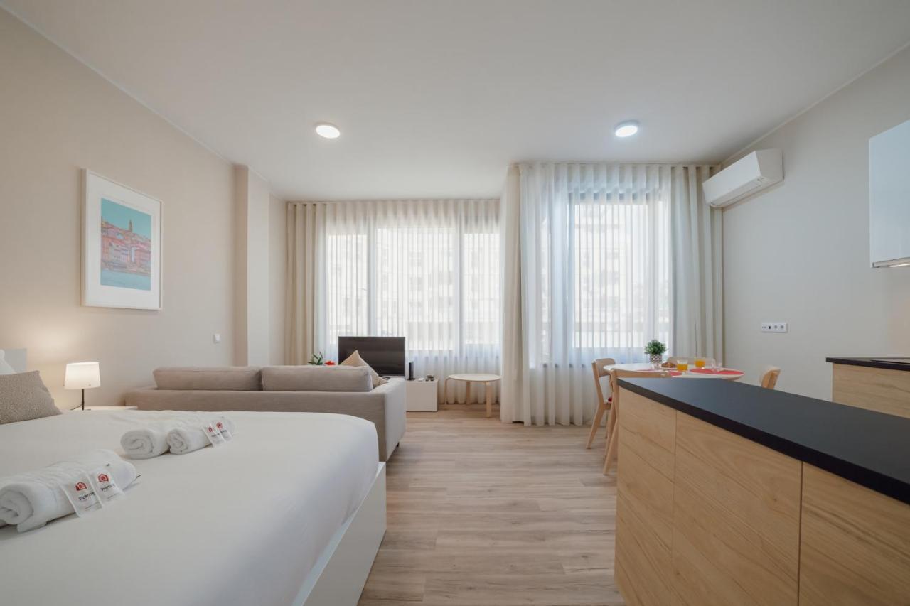 Apartamento Modern Trindade By Homing OOporto Exterior foto
